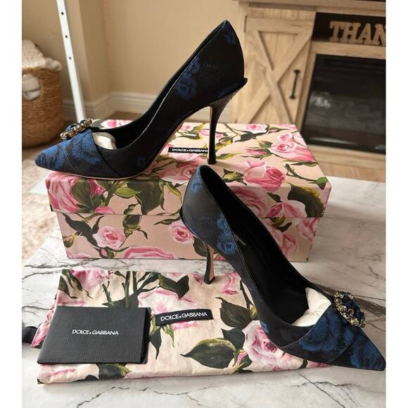 NEW DOLCE & GABBANA Elegant Blue CRYSTAL Embellished Womens Pumps 36.5 - Picture 1 of 12